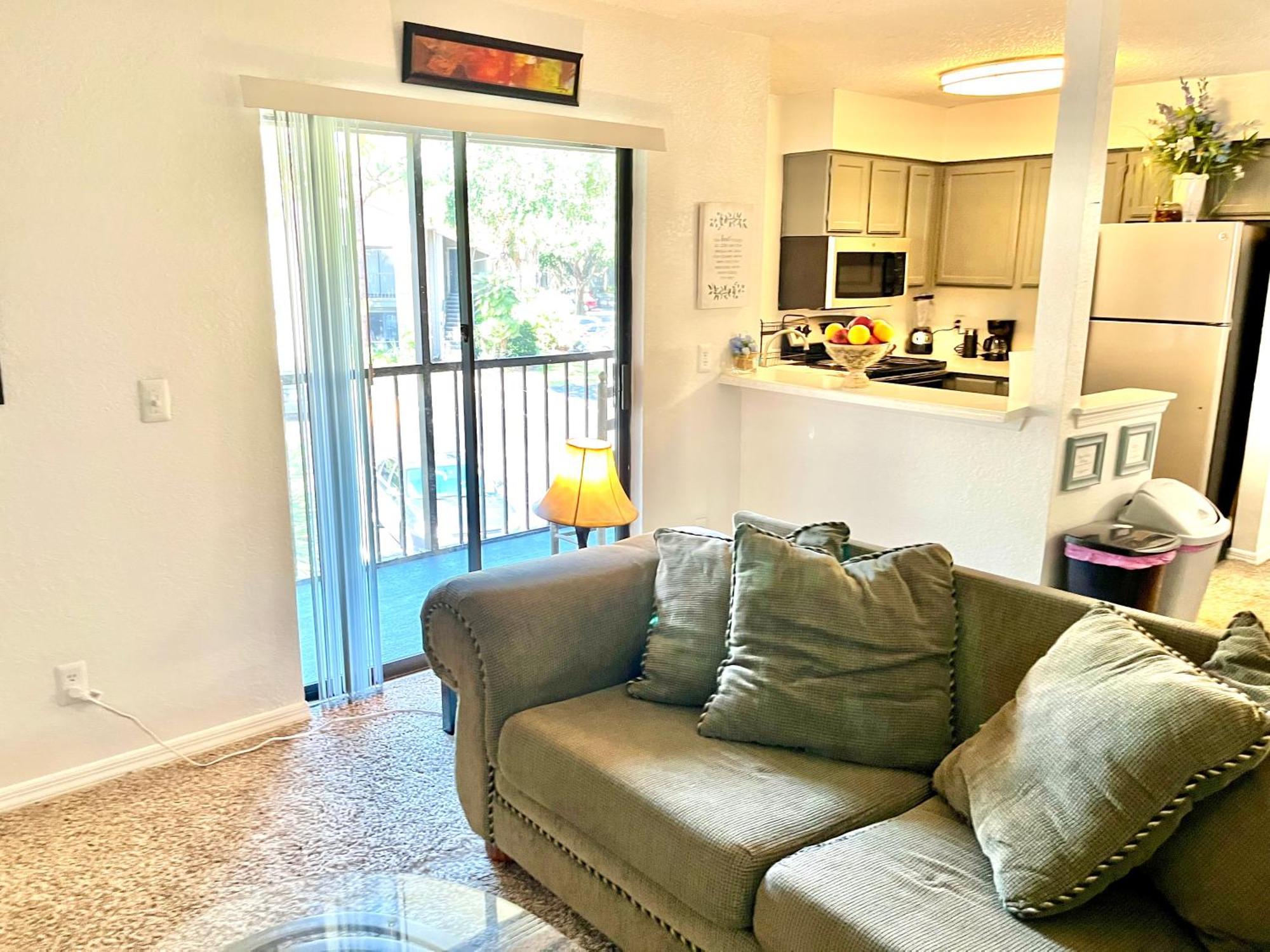 Daytona 2 Bed Apartment 10 Minutes To Beach With Balcony بورت أورنج المظهر الخارجي الصورة