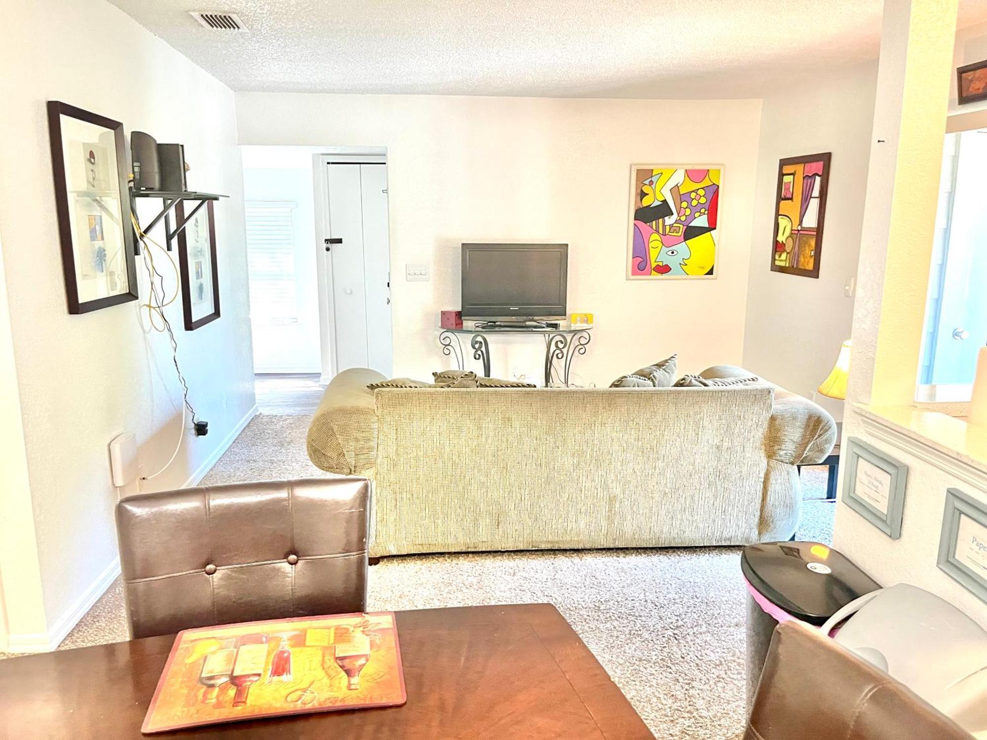 Daytona 2 Bed Apartment 10 Minutes To Beach With Balcony بورت أورنج المظهر الخارجي الصورة